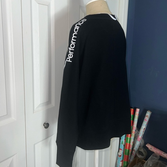 NWOT Calvin Klein performance comfy pull over top 🖤 - Picture 8 of 16